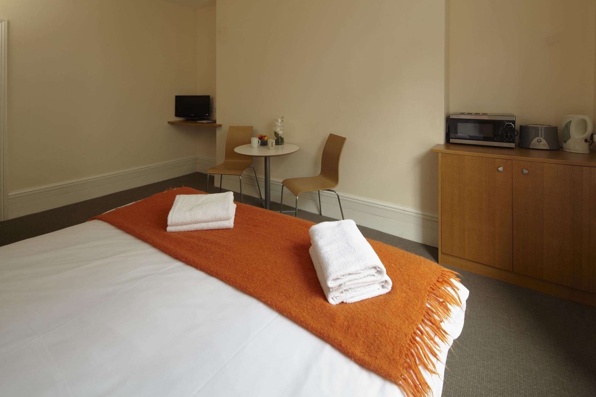 Pensión Belgravia 4*