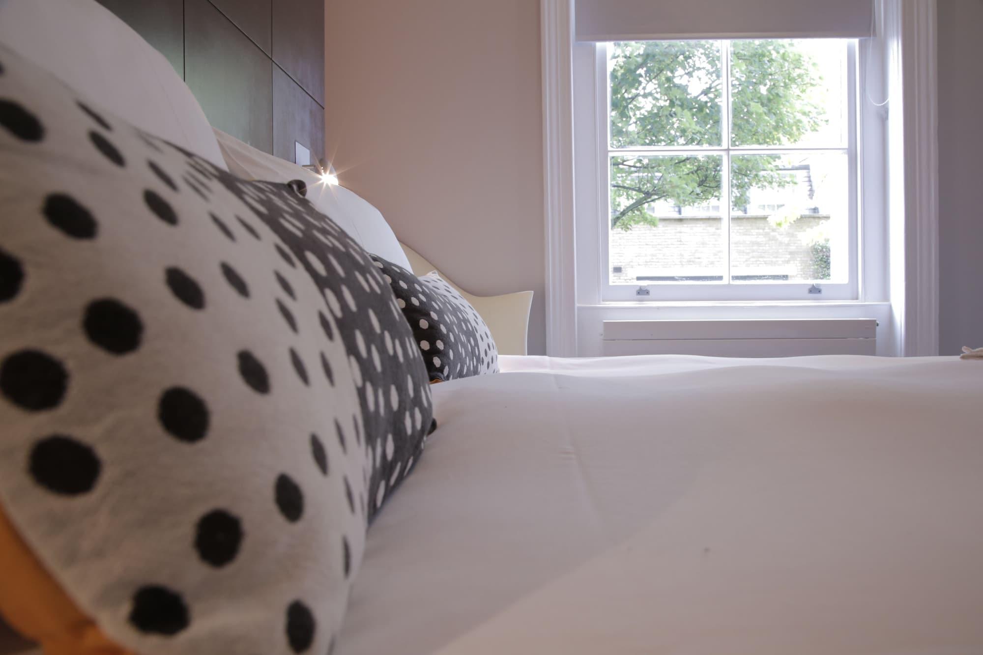 Pensión Belgravia 4*